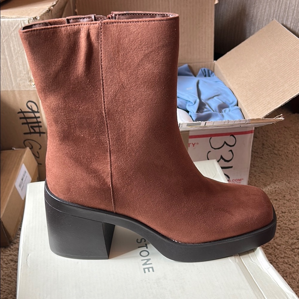 Sun & Stone Brown Ankle Boots